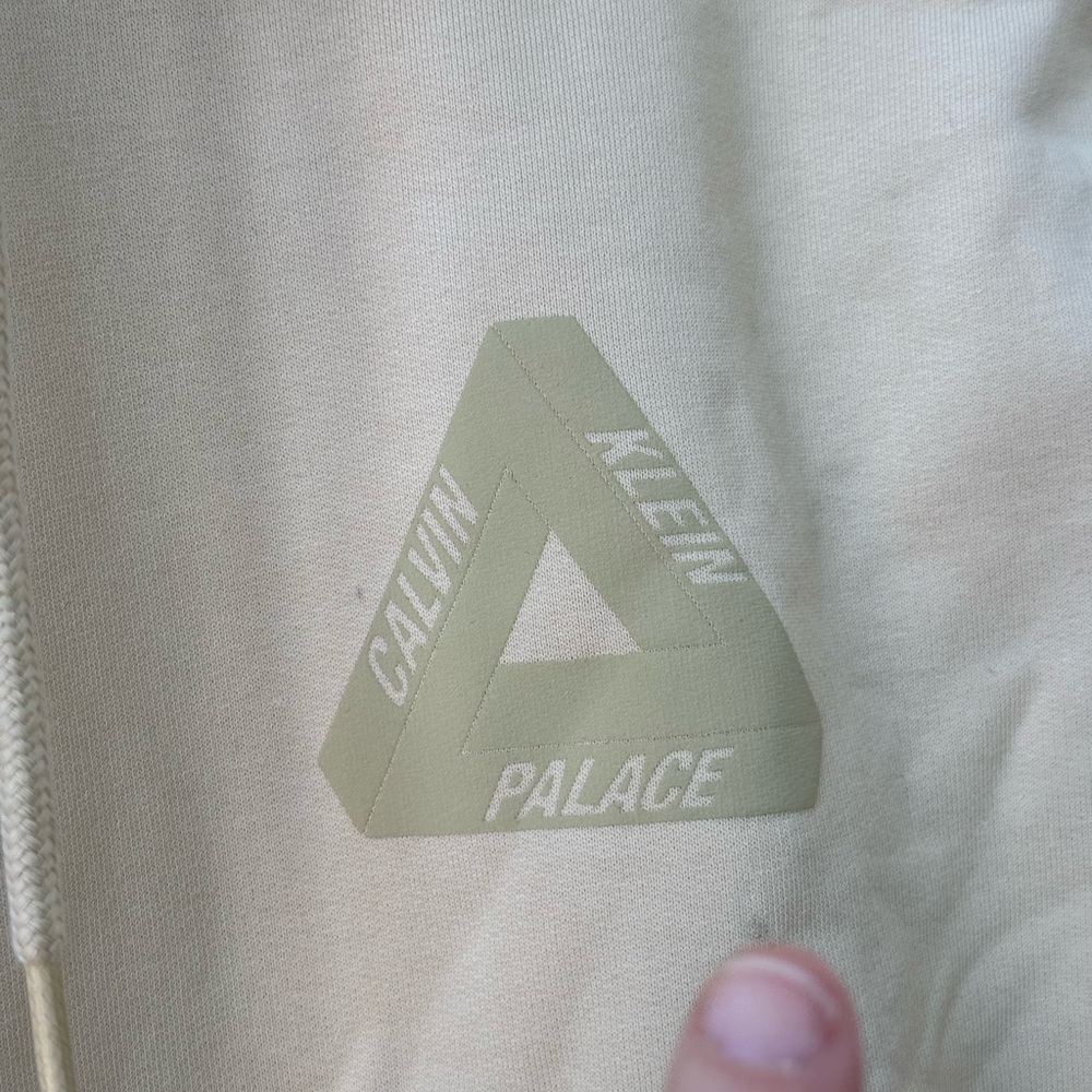 PALACE Calvin Klein - Picture 3 of 11